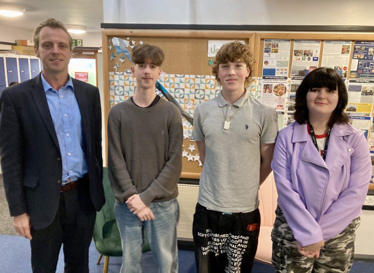 LOCAL LEADERS VISIT LIFT RYDE SIXTH FORM AHEAD OF OPEN EVENING