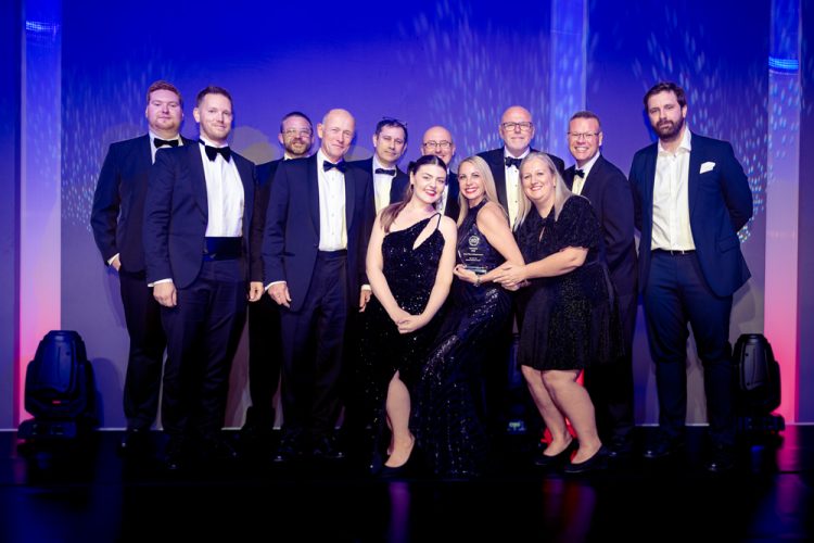 WIGHTFIBRE CELEBRATES DOUBLE TRIUMPH AT NATIONAL INDUSTRY AWARDS