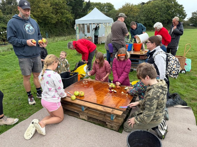 £60,000 FUNDING TO SUPPORT YOUTH, FOOD AND ENERGY PROJECTS IN ISLE OF WIGHT BIOSPHERE