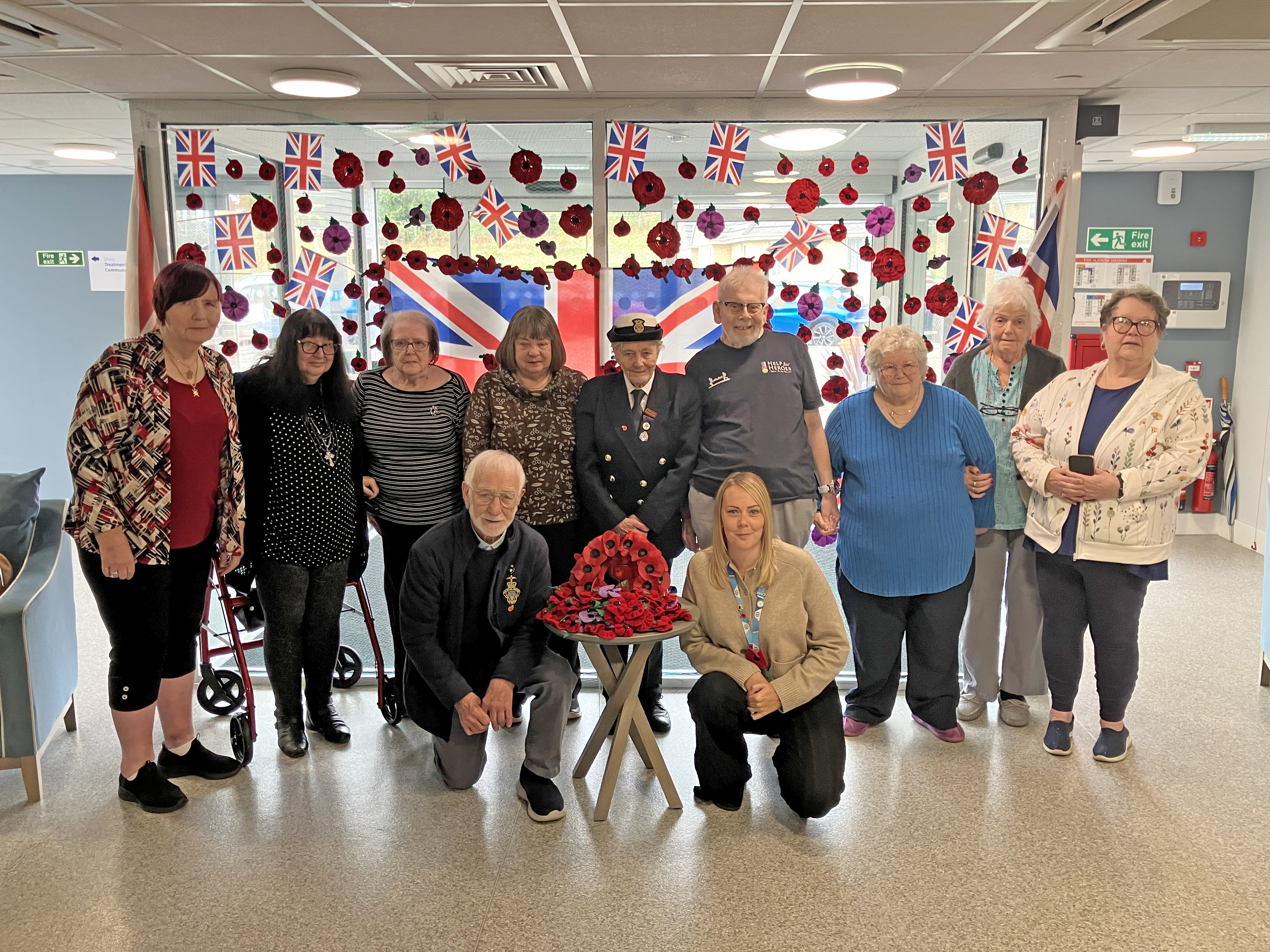 RYDE VILLAGE RESIDENTS CRAFT 500 POPPIES IN MOVING TRIBUTE TO VETERANS