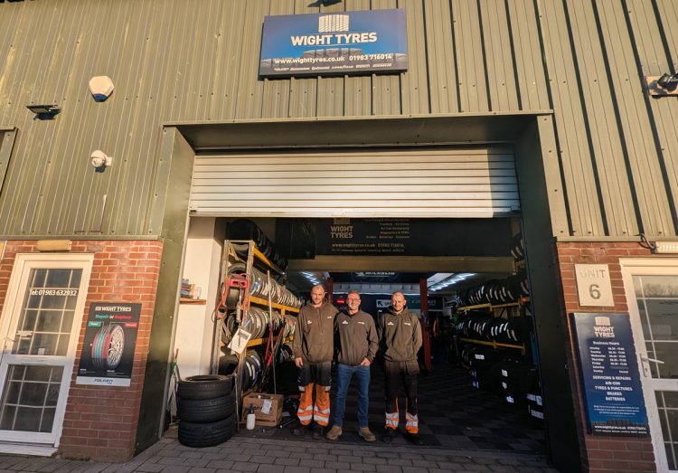 RYDE’S WIGHT TYRES MARKS 3 YEARS OF MODERNISATION AND 5-STAR SERVICE