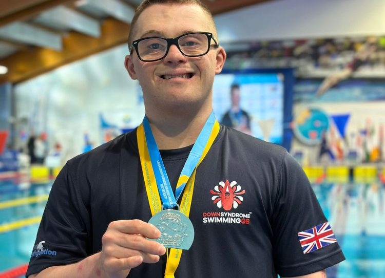 SWIMMER ZAC LACEY RETAINS EUROPEAN TITLE AND NAMED TEAM GB CAPTAIN