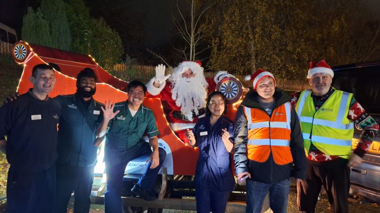 VECTA HOUSE LIGHTS UP FOR CHRISTMAS WITH HEART-WARMING CEREMONY IN NEWPORT