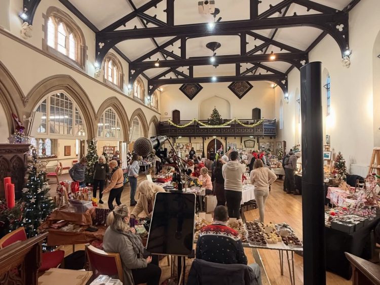 VENTNOR COMMUNITY RAISES OVER £2,000 FOR ST CATHERINE’S SCHOOL AT CHRISTMAS MARKET