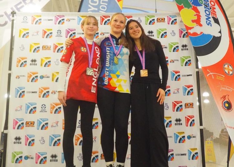 ISLE OF WIGHT ARCHER SUMMER CHAMBERS CROWNED UNDER 15 NATIONAL INDOOR CHAMPION