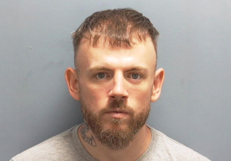 ‘DO NOT APPROACH’ 35-YEAR-OLD LUKE THORPE WANTED ON RECALL TO PRISON