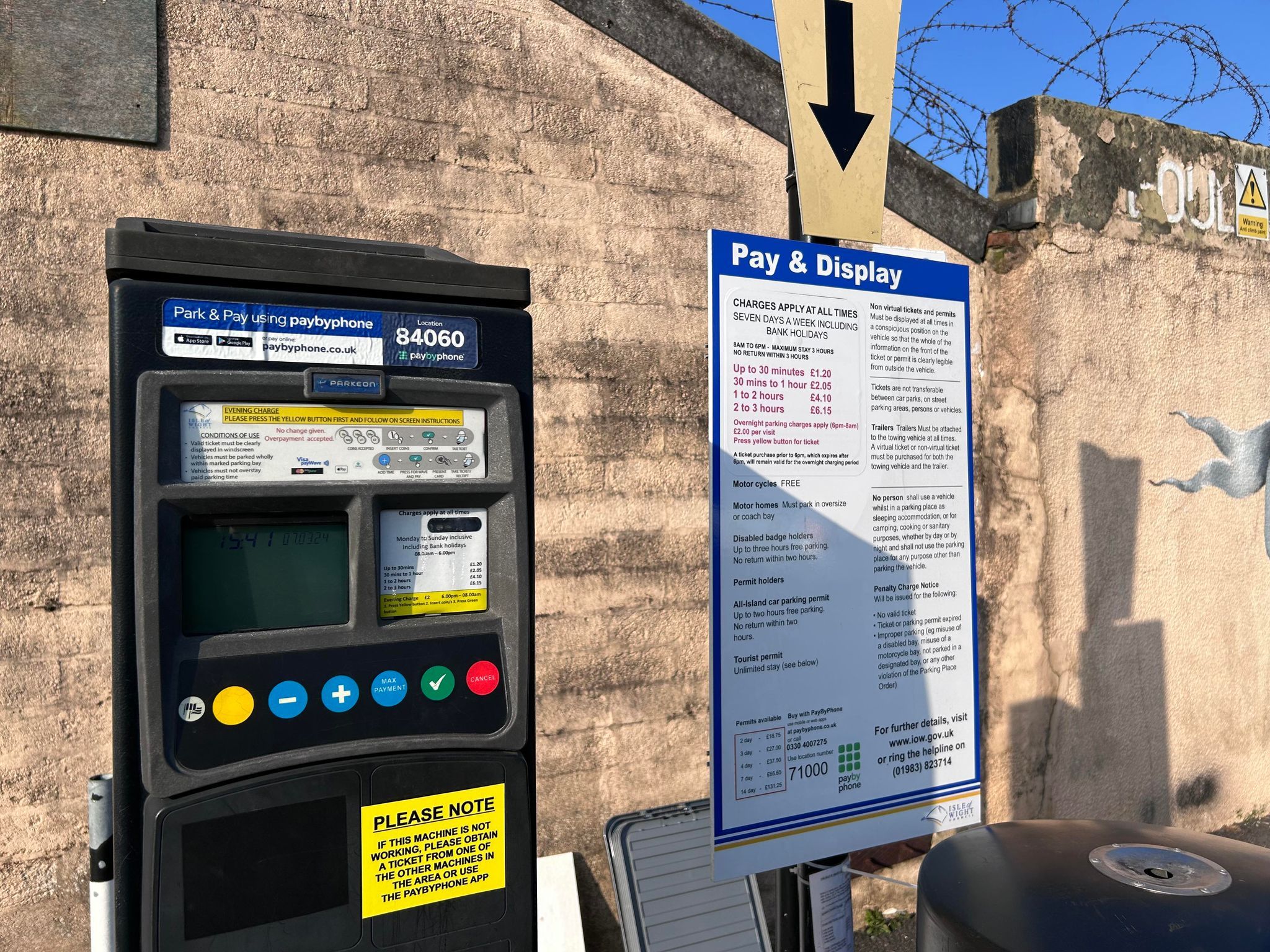FREE PARKING TO SUPPORT ISLAND BUSINESSES THIS SATURDAY