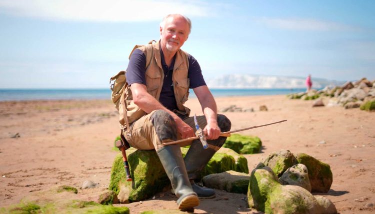 ISLAND GEMS MARKS 40 YEARS OF FOSSIL TRIPS ON DINOSAUR COAST