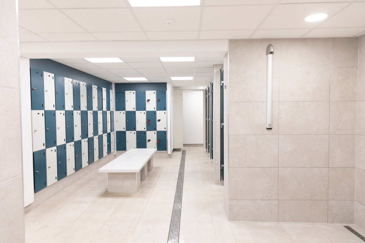 RYDE’S WATERSIDE POOL UNVEILS NEW CHANGING ROOMS AFTER MAJOR INVESTMENT