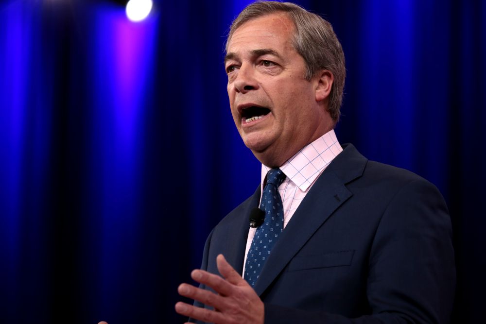 FARAGE SLAMS “DEMOCRACY DODGE” OVER SOLENT MAYOR DELAY