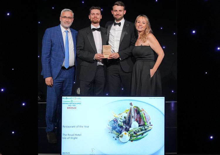 VENTNOR’S ROYAL HOTEL NAMED AMONG TOP 3 RESTAURANTS IN THE SOUTH OF ENGLAND