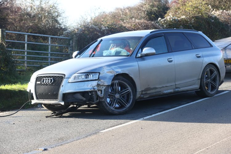 UPDATED: CROSSROADS CRASH CLOSES THE DOWNS IN BOTH DIRECTIONS