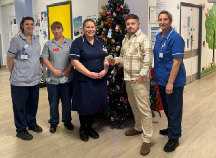 JAMIE’S CHARITABLE STREAK CONTINUES FOLLOWING DONATION TO ST MARY’S CHILDREN’S WARD