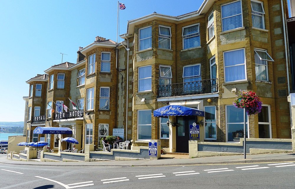 ROYAL PIER HOTEL GIVEN 1-STAR FOOD HYGIENE RATING AFTER INSPECTION UNCOVERS MAJOR FAILINGS