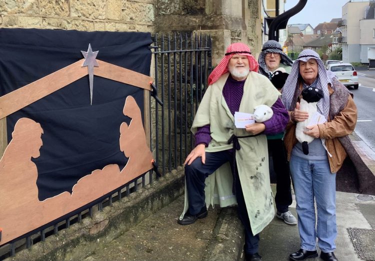 SHEPHERDS BRING FESTIVE SURPRISE TO SHANKLIN HIGH STREET