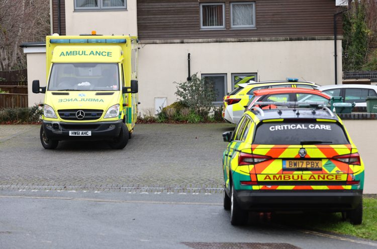 POLICE AND PARAMEDICS RESPOND TO CONCERN FOR MAN’S WELFARE IN NEWPORT