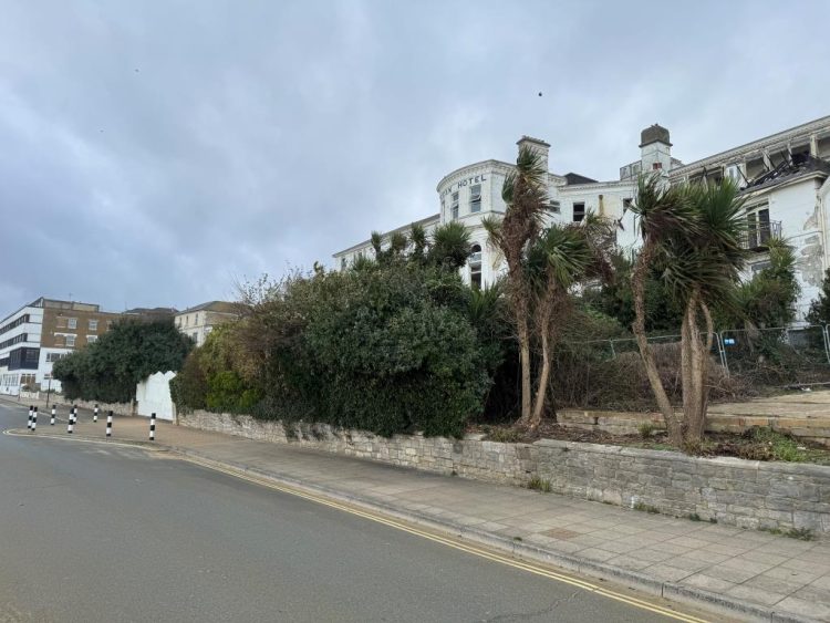 ANOTHER SECTION OF DERELICT OCEAN HOTEL SITE IN SANDOWN GOES UP FOR AUCTION