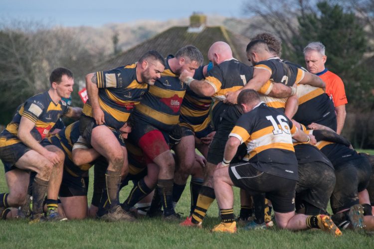 RANGERS RUN RIOT AS ISLE OF WIGHT POWER PAST PORTSMOUTH II