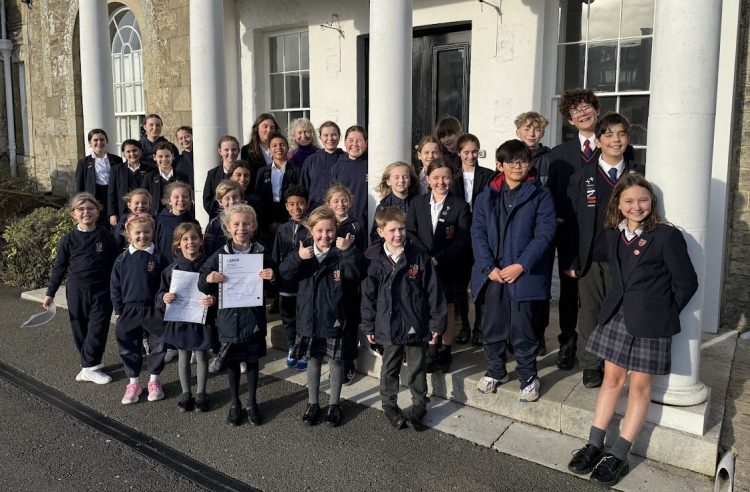 CLEAN SWEEP OF DISTINCTIONS FOR RYDE SCHOOL IN DRAMA AND PERFORMANCE TESTS