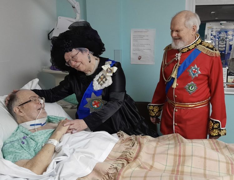ROYAL SURPRISE AS ‘QUEEN VICTORIA’ AND ‘KING EDWARD’ VISIT ST MARY’S HOSPITAL