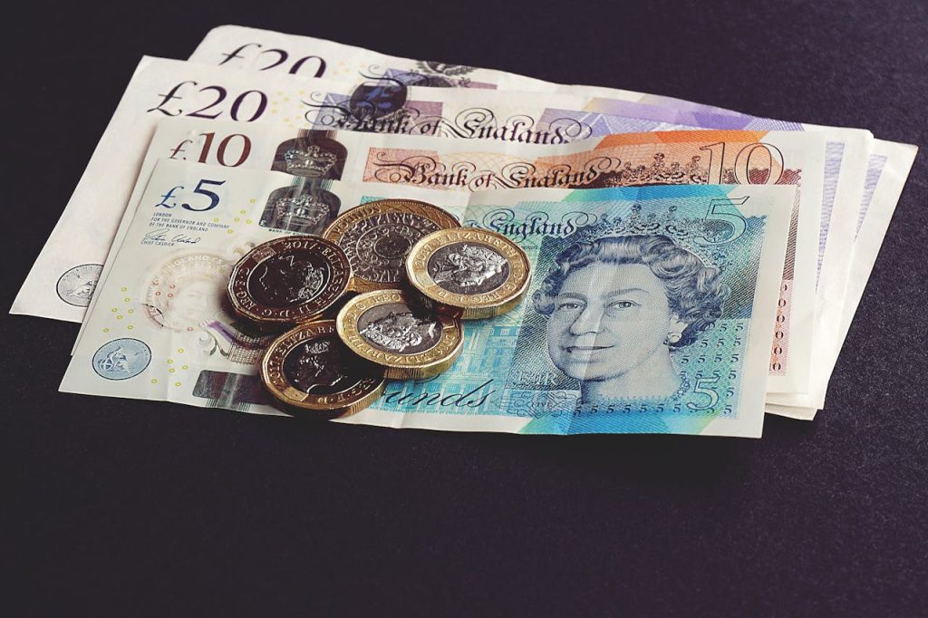 Choosing between free and paid VIN checks can make a huge difference