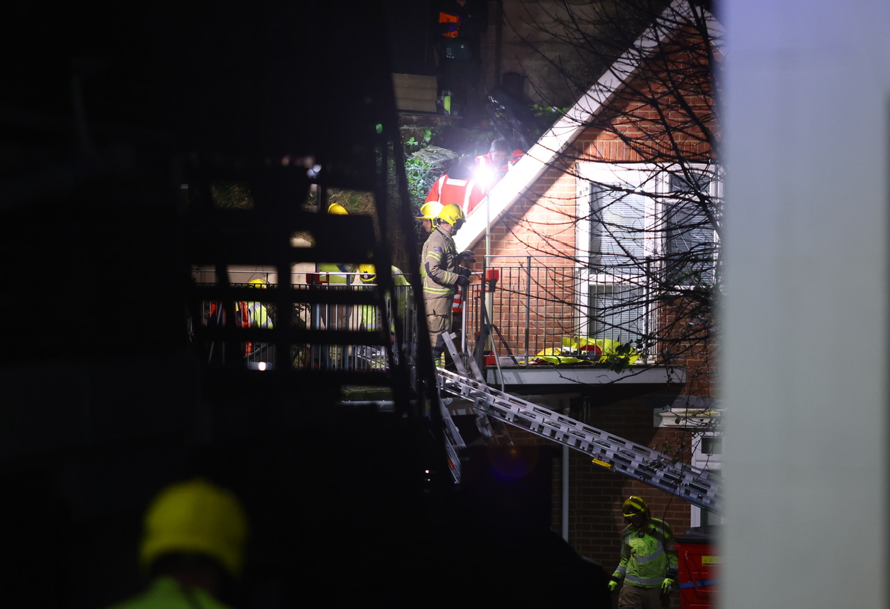 AIR AMBULANCE MEDICS SCRAMBLED TO ROOFTOP DRAMA IN SANDOWN