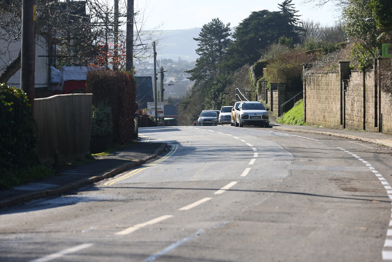 MOTORISTS REJOICE AS BRADING’S NEW ROAD REOPENS AFTER WEEKS OF DISRUPTION