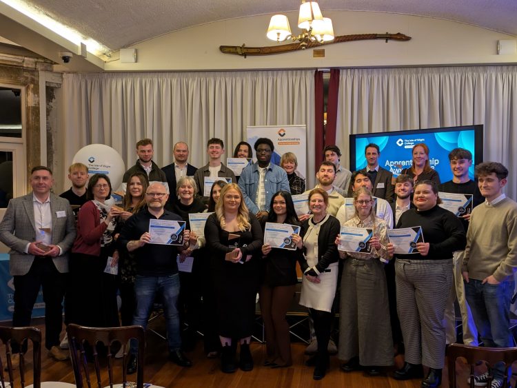 ISLE OF WIGHT COLLEGE MARKS NATIONAL APPRENTICESHIP WEEK WITH AWARDS NIGHT