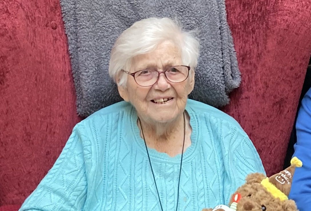 FIVE GENERATIONS CELEBRATE VENTNOR WOMAN’S 102ND BIRTHDAY