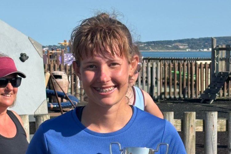 BRITISH ROWING HONOURS ESME WALTERS WITH YOUNG VOLUNTEER AWARD