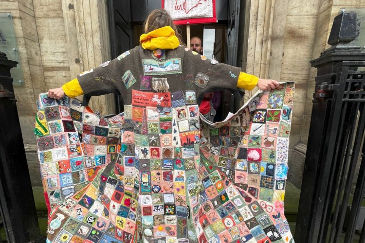 700-PATCH CLIMATE COAT SET FOR 5-WEEK ISLE OF WIGHT TOUR