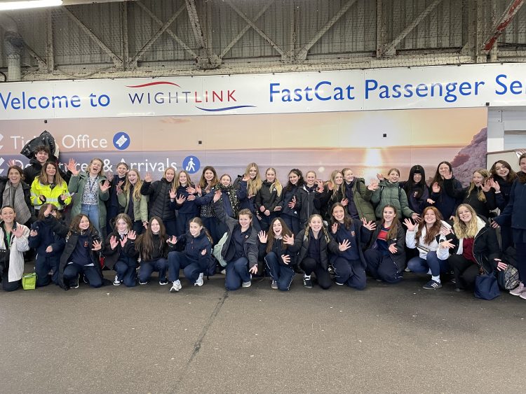 ISLE OF WIGHT SCHOOLS HEADING TO PORTSMOUTH FOR DANCE LIVE! EVENTS