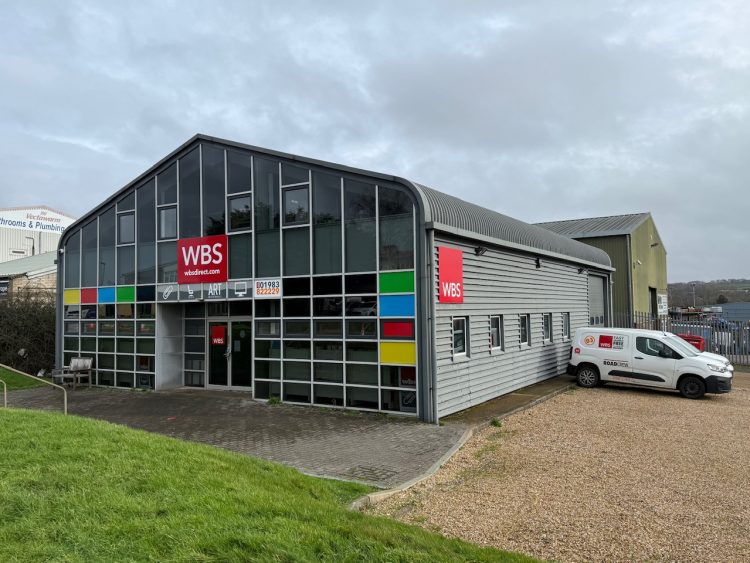 END OF AN ERA AS WIGHT BUSINESS SERVICES GOES BUST AFTER 44 YEARS