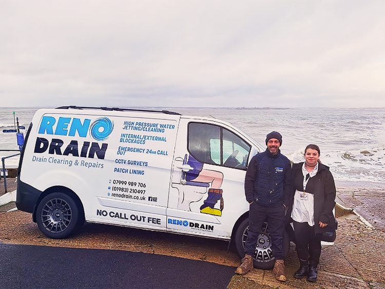 RENODRAIN BACKS SWIM FOR HOPE AS 45 SWIMMERS SET TO TAKE TO THE WATER