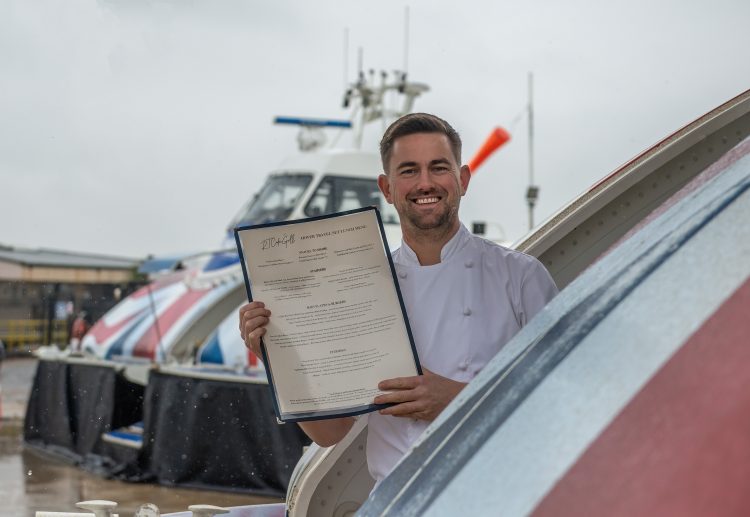 HOVERTRAVEL LAUNCHES CULINARY EXPERIENCE WITH ISLE OF WIGHT CHEF ROBERT THOMPSON