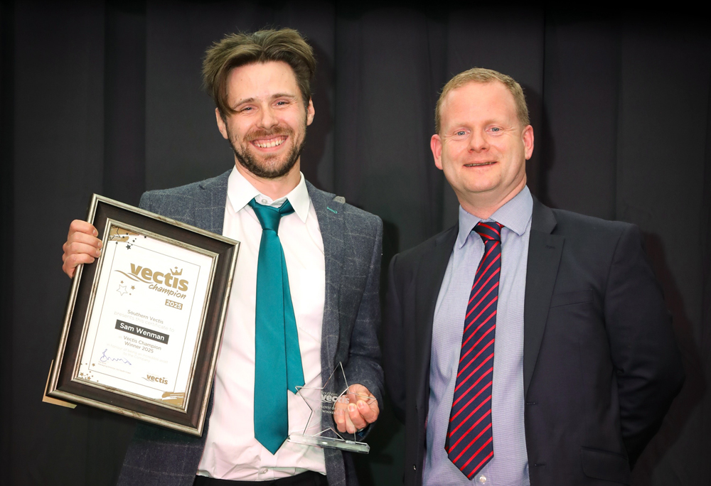 ROLE MODEL SAM SCOOPS BUS OPERATOR’S TOP AWARD