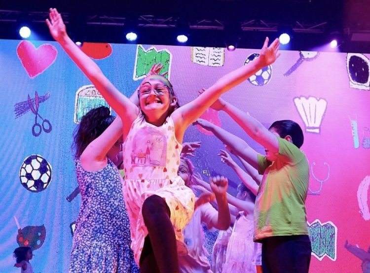 LANESEND PRIMARY’S PERFORMANCE SECURES PLACE IN DANCE LIVE JUNIOR FINALS