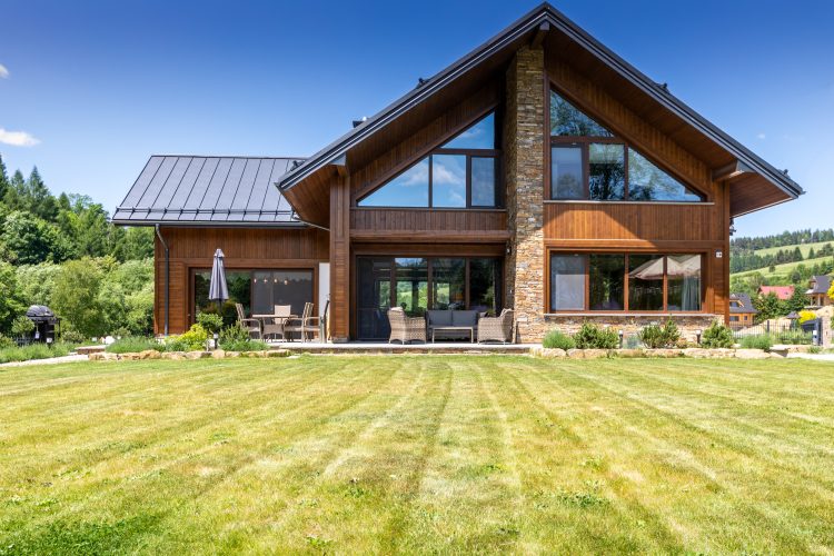 TECHNICAL AND PERFORMANCE PARAMETERS OF PVC, TIMBER AND ALUMINIUM WINDOWS AND DOORS