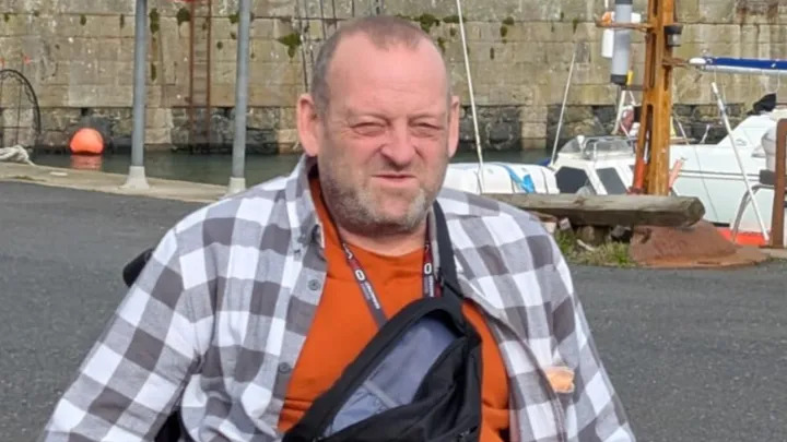 DISABLED VICTIM OF SANDOWN ROBBERY DIES – POLICE PROBE ‘UNEXPLAINED’ DEATH