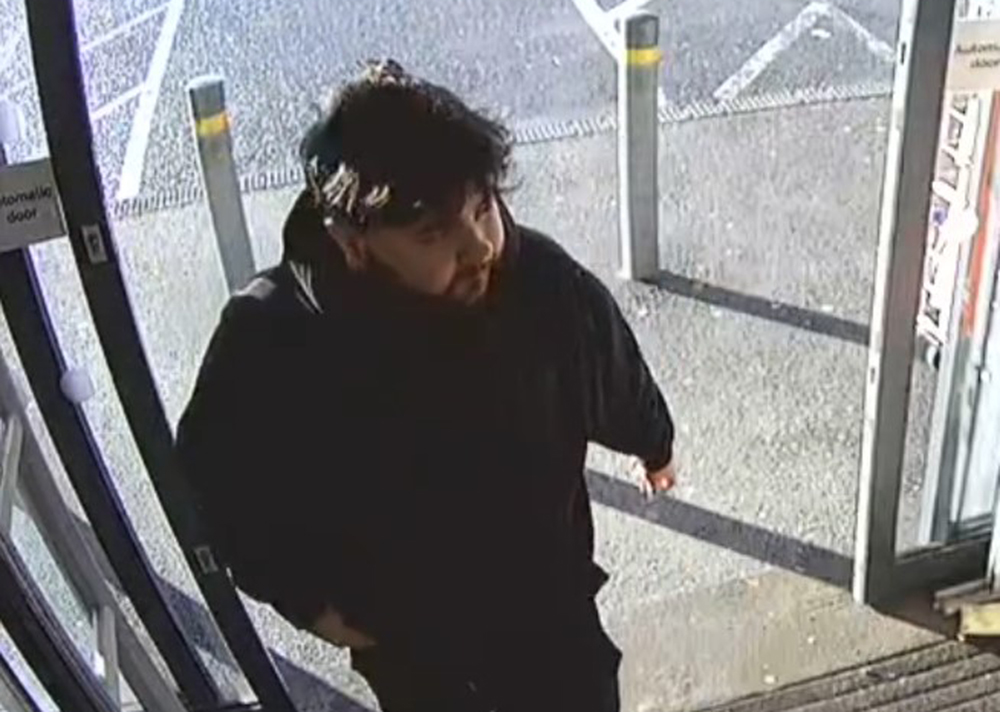 POLICE HUNT MAN AFTER SHOPLIFTING INCIDENTS AT LAKE’S TESCO EXPRESS