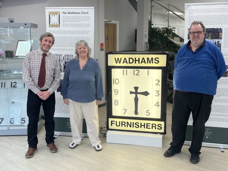NEWPORT’S ORIGINAL WADHAMS CLOCK RETURNS TO HIGH STREET AFTER RESTORATION