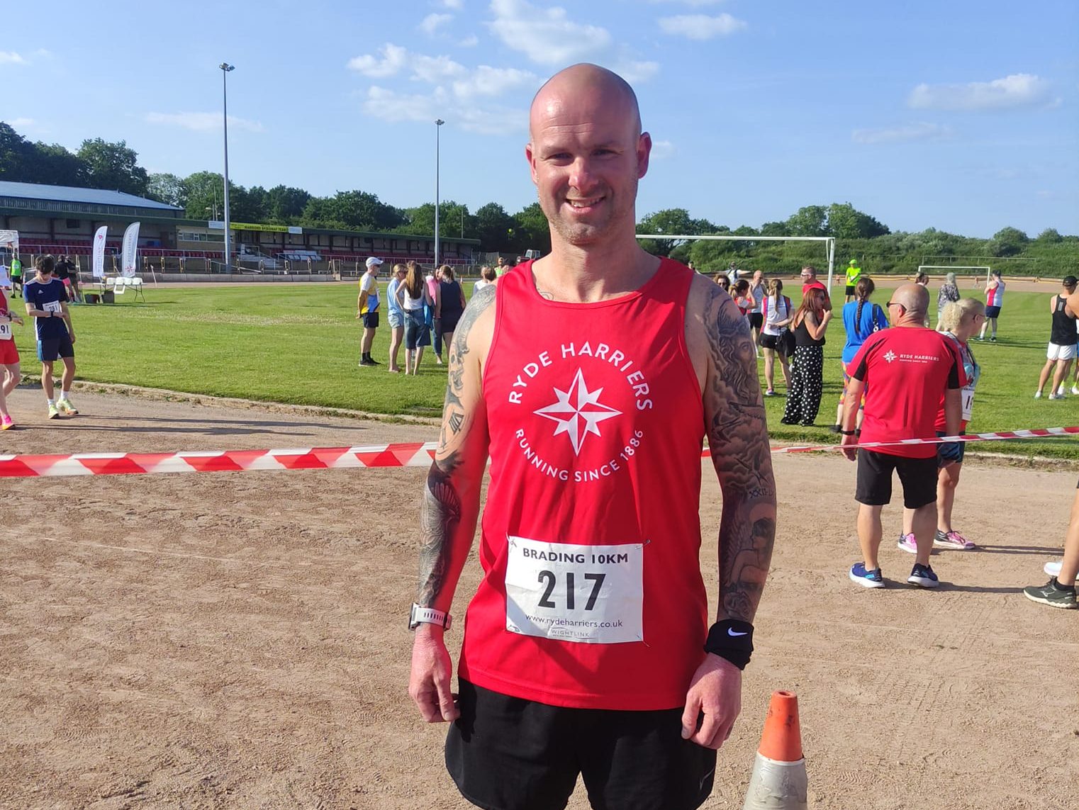 ISLE OF WIGHT RUNNER TO TAKE ON LONDON MARATHON FOR NEUROLOGICAL CHARITY