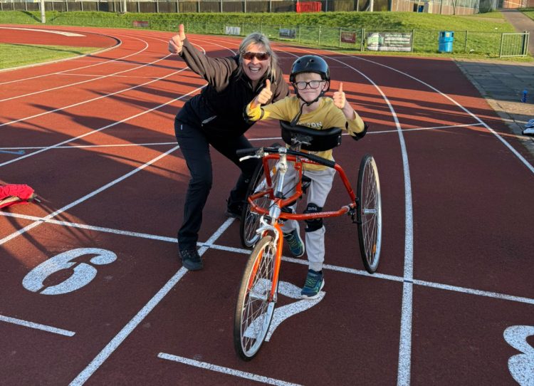 YOUNG ISLE OF WIGHT ATHLETE STEPS INTO FRAME RUNNING THANKS TO COMMUNITY SUPPORT