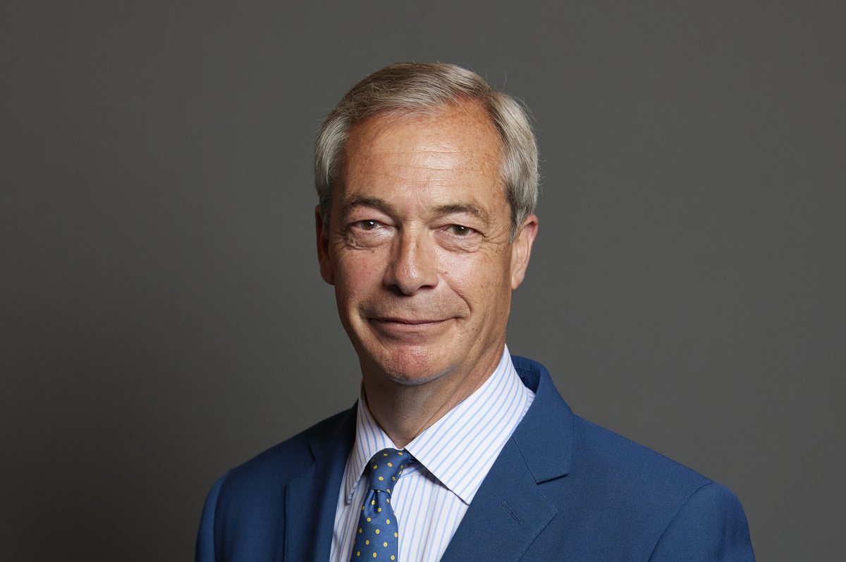 BRITAIN IS BROKEN – BUT THE TURQUOISE TSUNAMI IS COMING