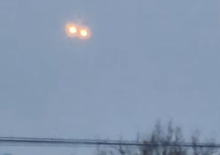 ISLANDERS LEFT BEMUSED AFTER ‘UNUSUAL’ LIGHTS APPEAR IN NORTH WIGHT SKY