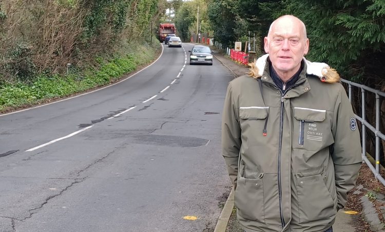 PROPOSED DOUBLE YELLOW LINES ON LEESON ROAD SPARK MIXED REACTION