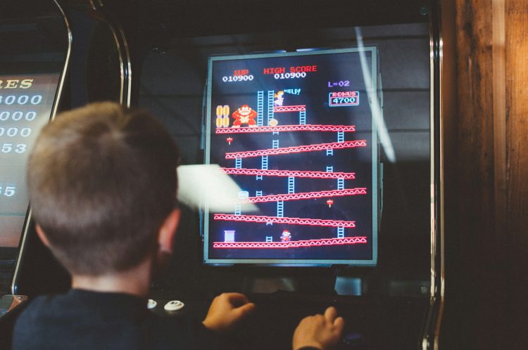 HOW SOFTWARE DEVELOPERS GAMIFY THE DIGITAL EXPERIENCE