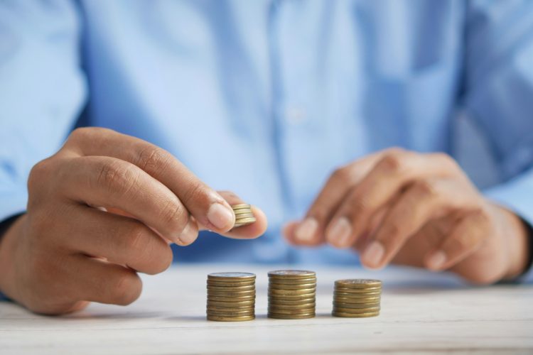 EVALUATING DEBITUM INVESTMENTS: REGULATED CORPORATE CREDIT FOR PRIVATE PORTFOLIOS