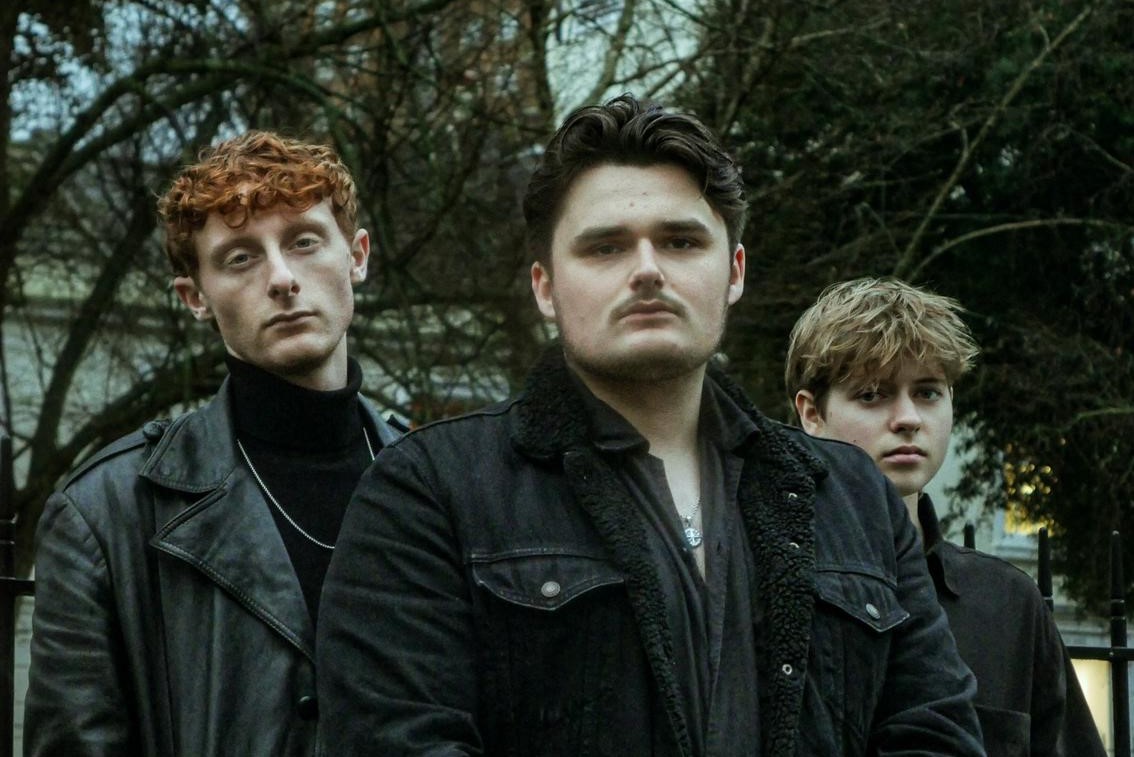 FIVE DEGREES NORTH DROP NEW SINGLE ‘RED RIVER’ AS BIG SUMMER GIGS LOOM