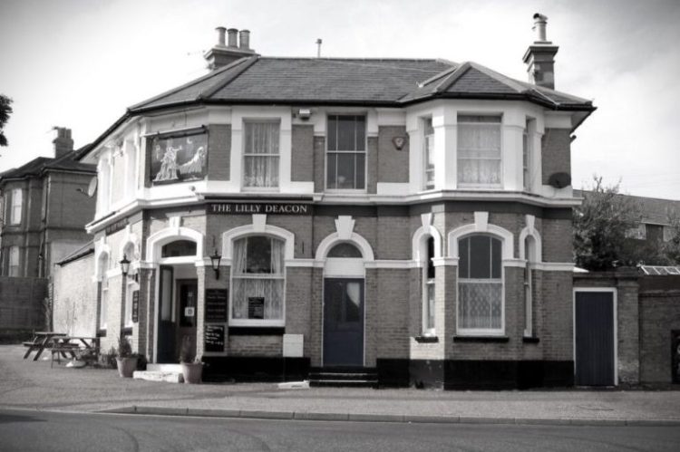 ON THIS DAY: 20 YEARS AGO GREEN LIGHT GIVEN TO DEMOLISH ‘GROTTIEST PUB IN BRITAIN’